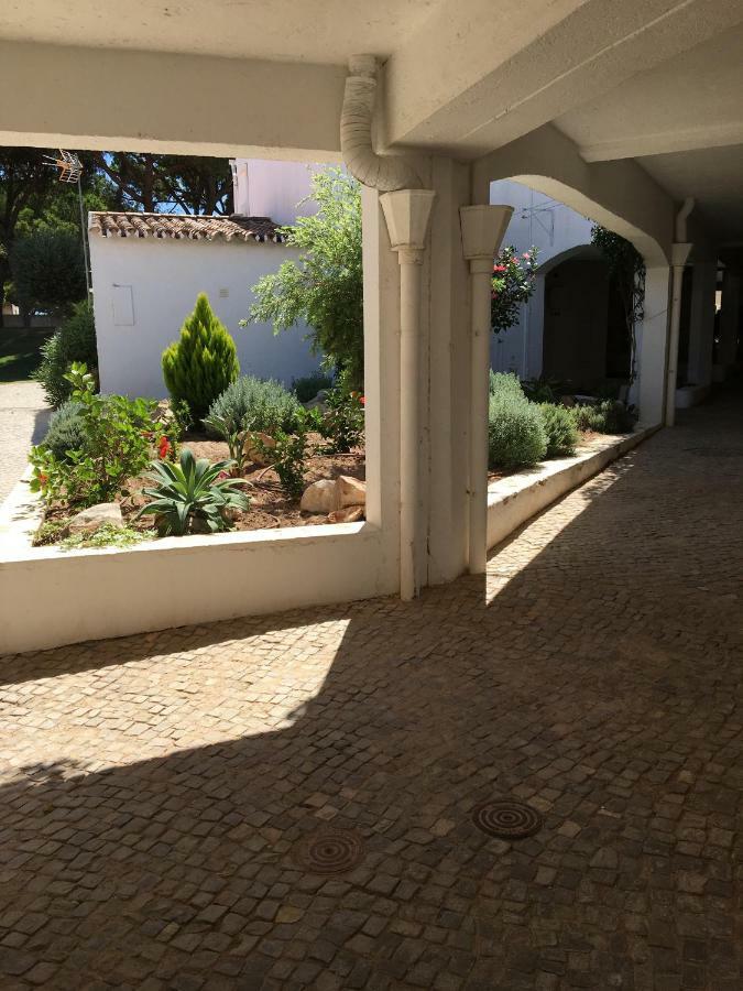 Estudio Tranquilo Praia Da Falesia อัลบูเฟรา ภายนอก รูปภาพ